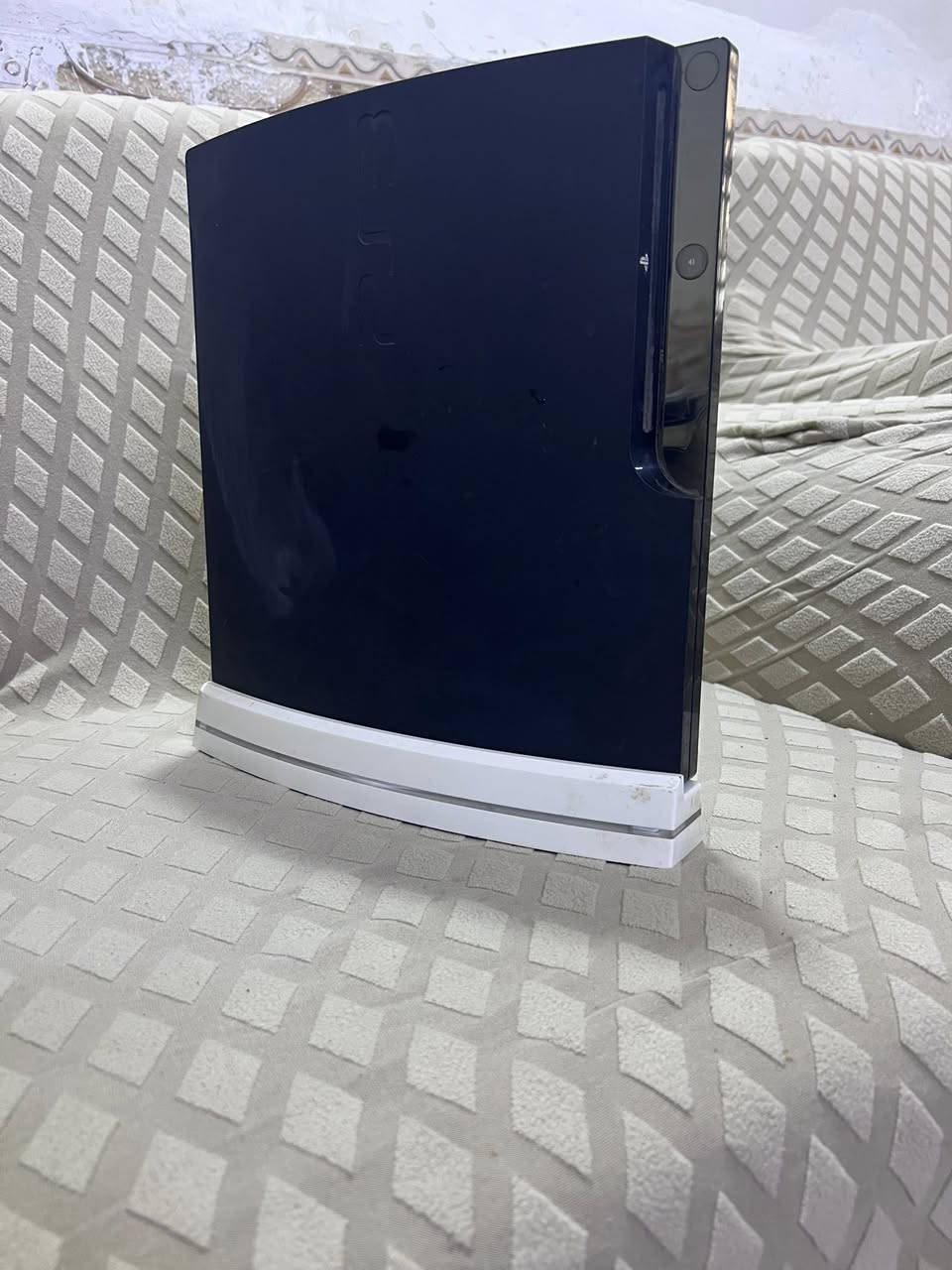 بلي 3 للبيع كامل ملحقاته 
العنوان ذي قار الشطرة


**إذا كنت صاحب هذا الإعلان وتريد حذفه لأي سبب، رجاءا أرسل رسالة إلى الدعم الفني**