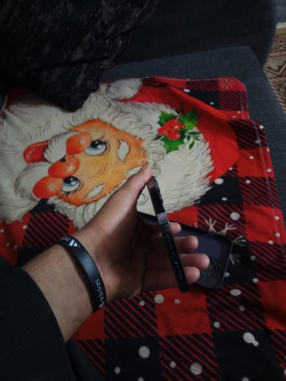 ايفون 14 برو ماكس ال بطاريه 86 ال ذاكره 256 شرق اوسط AAAبي كسر بسيط ب حافه كارتونه الاصليه مالته 850 بي مجال حك الجيه مكاني بغداد رقم ***********متواجد وتساب
