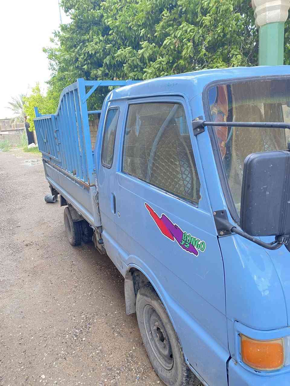 السلام عليكم كيا حمل بنكو موديل 96مكفوله بعدها بلاديه رقم أنبار تحويل مباشر للاستفسار ***********
