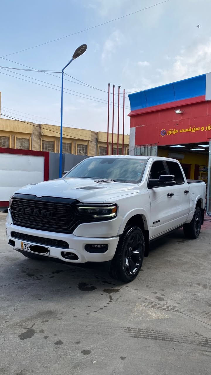 دوج رام ٢٠٢٣ ليميتد كلين تايتل  مواسفات امريكي فول فول مواسفات محرك v8/5.7 محرك هيمي باب طويل بدي قصير بانوراما جكات كشنات تبريد و تدفي داتاشو رادار كيج اليكتروني 
سيارة ماشي ٥٠ ميل حقيقي 
مكان سيارة اربيل رقم اربيل 
***********
*********** واتس اب
