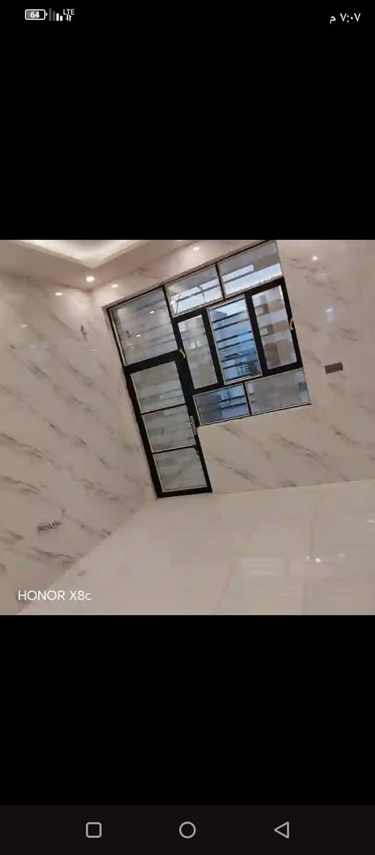 🏡دار للبيع🏡
المساحة: 150 متر مربع

✅ #طابو_زراعي_سند_25_أقرار_محكمه

السعر: 127 مليون  (مع المجال)

الموقع: النجف شارع الصب عمود 260 #ألخط_ألاول

مواصفات البناء:

3غرف نوم وصاله ومطبخ واستقبال حمامات داخليه وخارجيه وكراج 

بناء مرتب (أساس + سقف كونكريت + طابوك)

أرضية بورسلين أبو الـ 60

الخدمات:#بعد_عن_سوق_100م

ماء كهرباء مدارس سوق تبليط مولد

للاستفسار والاتصال:

***********
