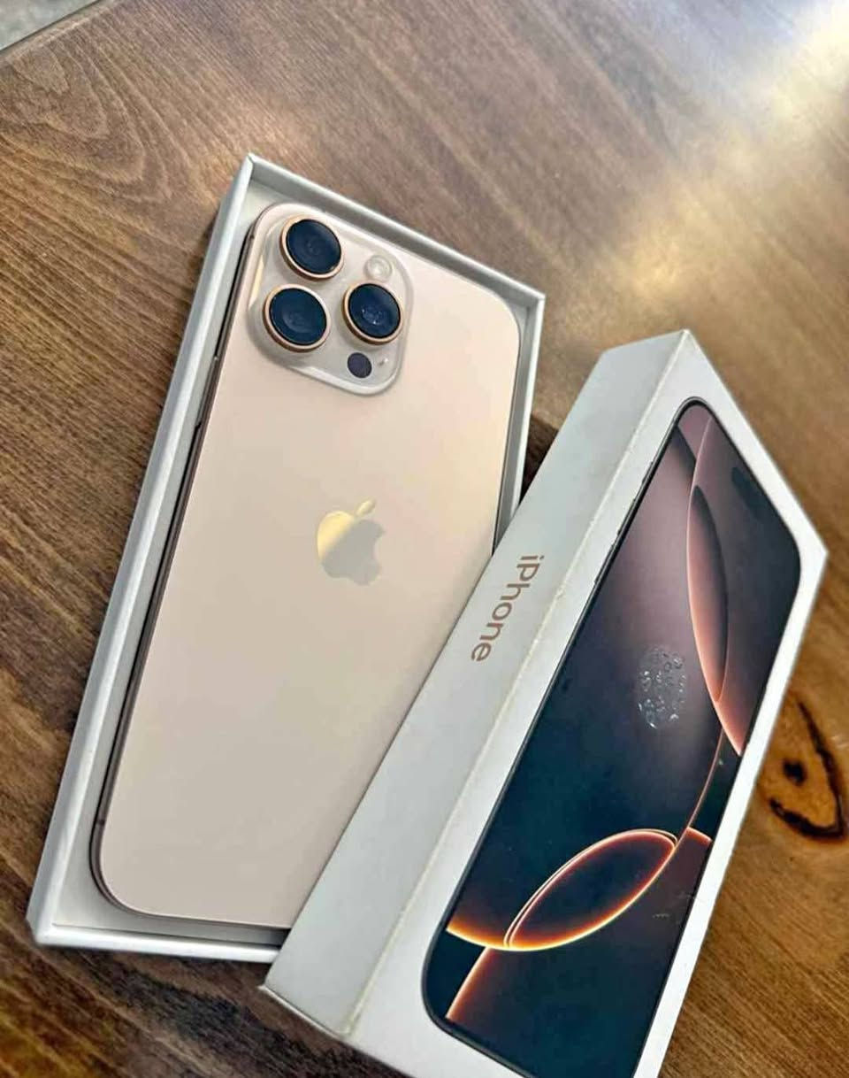 ايفون 16 برو ماكس 256 gb البطارية 89 نضافه ٪100 والجهاز وكالة السعر 1250 وبي مجال بصيط للطيبين


**إذا كنت صاحب هذا الإعلان وتريد حذفه لأي سبب، رجاءا أرسل رسالة إلى الدعم الفني**