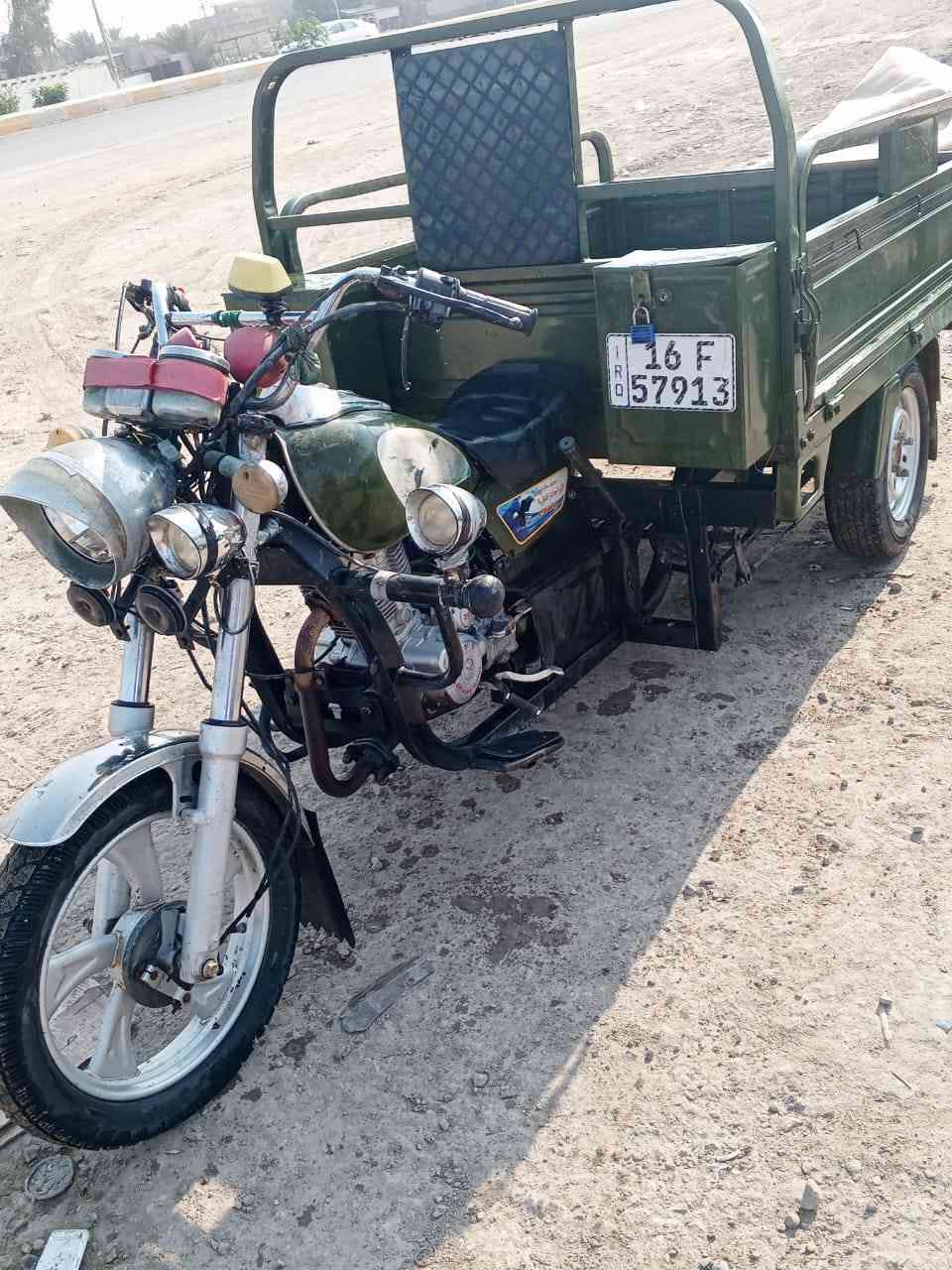 السلام عليكم. للبيع. موديل 19.رقم. مداور ثاني يوم. شاصي وبدي كفاله عامه . من كلهن.للستوته مامتعوبه  للمكان سنيه  للسعر 1950 وبيه مجال قليل. للشراي يخابر ***********  مكلف بلنشر.
