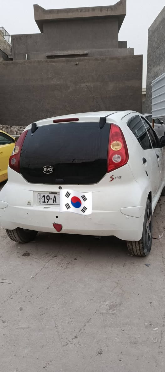 BYD. F0.2013بصمه 
سياره 3 سلندر اقتصاديه رقم جديد كربلاء الى 2031مداور مباشر كير عادي تبريد ومكينه وكير وحداديه مكفوله كامره حساسات شاشه اندرويد .دوشمه ويل كب تايرات وباتري وفيت بم ومنضومه وقود كله جديد كهربائيات بلاديه على وضع الشركه بيه فقط لدوسه مصبوغه مقدار شبر ونص وعندي لصوره قبل ماتنصبغ  السياره محتاجه فقط بك لايت وكشاف واحد امامي مبلغ السياره 27$ وبي مجال مكانه بابل/ القاسم 
رقم الهاتف مع الواتساب ***********
(وَاللَّهُ يَرْزُقُ مَنْ يَشَاءُ بِغَيْرِ حِسَابٍ)
