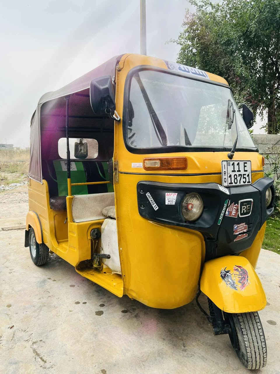 اسلام عليكم تكتك موديل 20 تكتك جاهزه خير من الله ميحتاج اله شي مرقمه تحويل ثاني يوم نكليزي   مكانه بعقوبه ديالى ،.  
 الاتصال ***********
