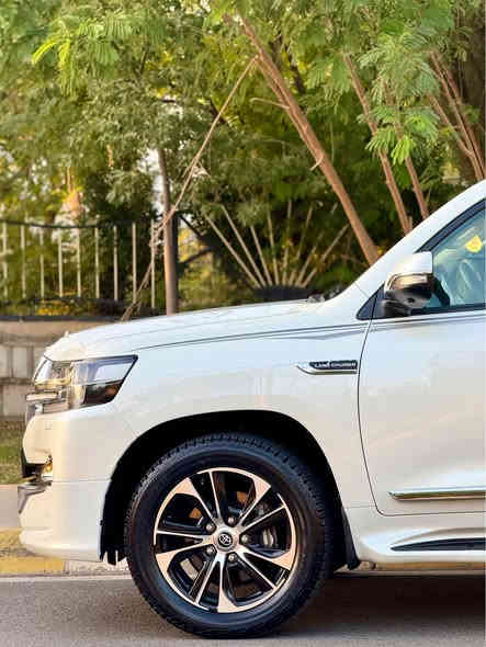 ‏Land cruiser GXR  2019     V8  

‏Grand turing

‎اللَّهُمَّ صَلِّ عَلَى مُحَمَّدٍ وَعَلَى آلِ مُحَمَّدٍ

لاندكروزر 2019  GXR

‎ملاحظە : الاخوان رجائن بس بیع نقد بدون مراوس🔷

أخت زيرو بل كارتون 📦🔷

‏‎لاندکروزر 2019 جيهان باب أول

‏‎💎محرک 8 سلندر 

‏

‏‎💎 مكفولة كفالة عامة من الدعامية إلى الدعامية

‏‎ 💎 بدون صبخ .بدون بارد  ،بدون رصعات ،بدون حتى شخط

‏‎دعاميات هم بدون صبغ ،رمل مابي ،لحية بدون صبخ ..بقية كلها بشرط

‏‎🔥فول فول مواصفات

‏‎شاشة كبير لمس كاميرا حاسة رادارات

‏‎كاميرات 3 شاشات سيلاد فتحة سقف 

‏‎كشن جلد كشن كاراباي شحن موبایل  8 اريباك تبريد مركزية

‏‎بصمة تشغيل عن بعد باب جاك سلاجة ليد زينون 

‏‎تحكمات ستيرن دبل فوليوم فورويل هوك

‏‎سيـارة عل نظافتها احسبها صفر زيرو

💎 تخم تاير دنلوب الاصلي

‏‎ 💎محرك كير بشرط مامفتوح

‏‎سيارة حيل نظيفة كلشي عل بلاد لوك

‏‎سنوية زنكة كلشي جديد مدفوع لـ2029

‏‎باسمي السنوية بشرط تحويل و خرامة 

‏‎سيارة مابيـها دينار مصرف كامل من كل نواحي

‏‎🔷نفسي يوم /تحويل و وكالة حاظر 

‏‎📍مكانك /كويسنجاق

‏‎💵 سعر 538

‏‎☎️موبايل***********              *********** كويسينجاك
