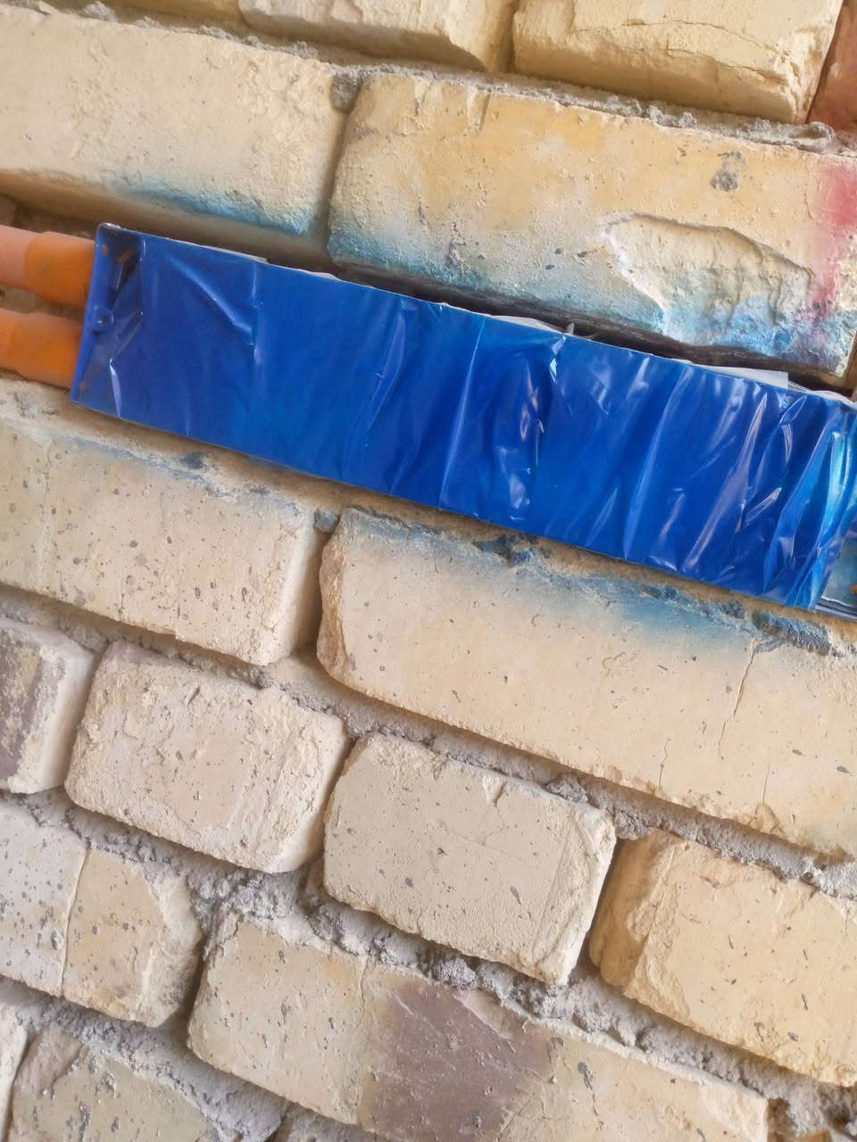 كهربائيّ تأسيس بيوت السعر مناسب سعر القطعه 3الف ***********
