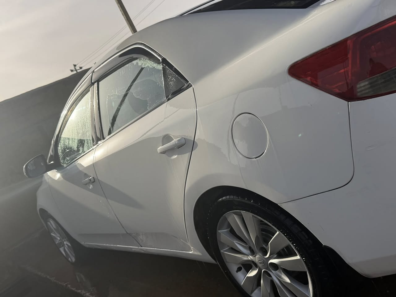 سلام عليكم سيراتو 2011 اربيل رقم جديد بأسم كردي صبغ قطعتين ونص سياره جاهزه مكينه كير تبريد تدفئه عنواني ديوانيه السعر ٨٨ الاستفسار اكثر الاتصال ع الرقم ***********
