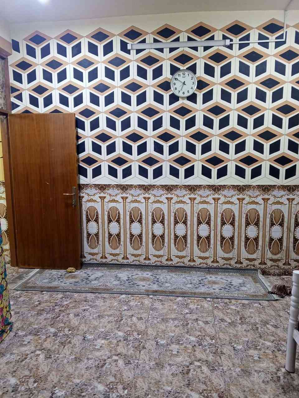 السلام عليكم
بيت للبيع زراعي المساحه ١٠٠ متر العنوان بالسده حي النصر الاول كاع بيت سهر قرب مولدة زياد على الشارع العريض البيت كلش نضيف تفاصيل البناء رباط ارضي بناء بلوك والسكف صب البيت طابقين يتكون الطابق الاول من غرفه + صاله كبيره + مطبخ + صحيات / الطابق الثاني غرفه + بيتونه السعر المطلوب ( 33 ) مليون وقابل لتفاوض الاستفسار اكثر / *********** // ***********
