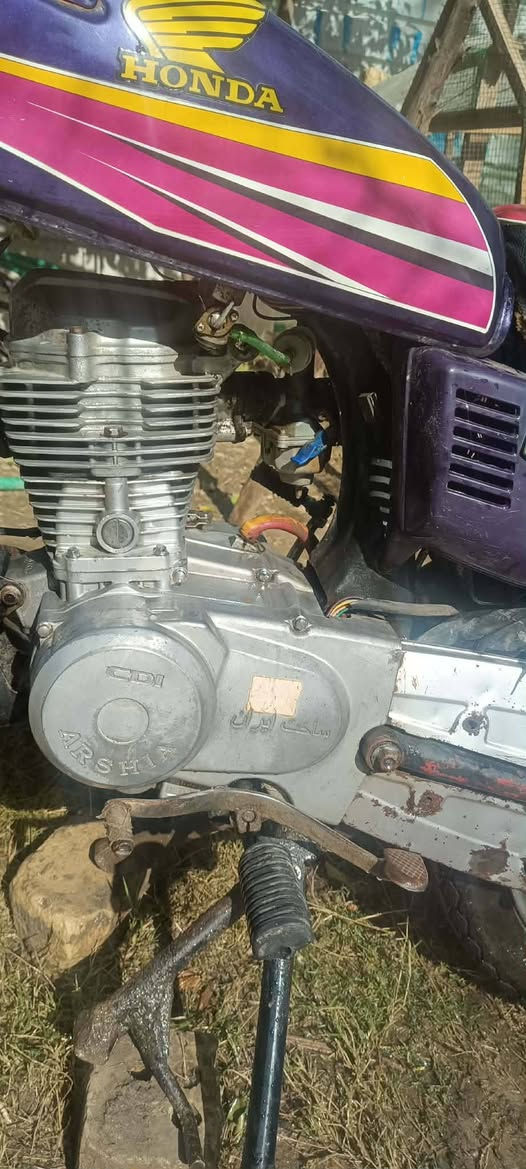 سلام عليكم دراجه نامه بروه موديل 14 بدون أوراق بيه رقم شاصي وبليته مكفوله من السرقه مكاني بابل محاويل سعرها 200وبيه مجال ***********
