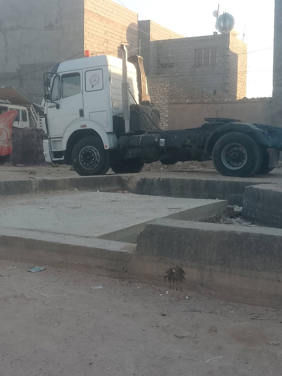 البي 19محرك 35كير 160شرط جددتخم تاير سياره جاهزه للعمل برقي مناقصه 140سعرهه ***********
