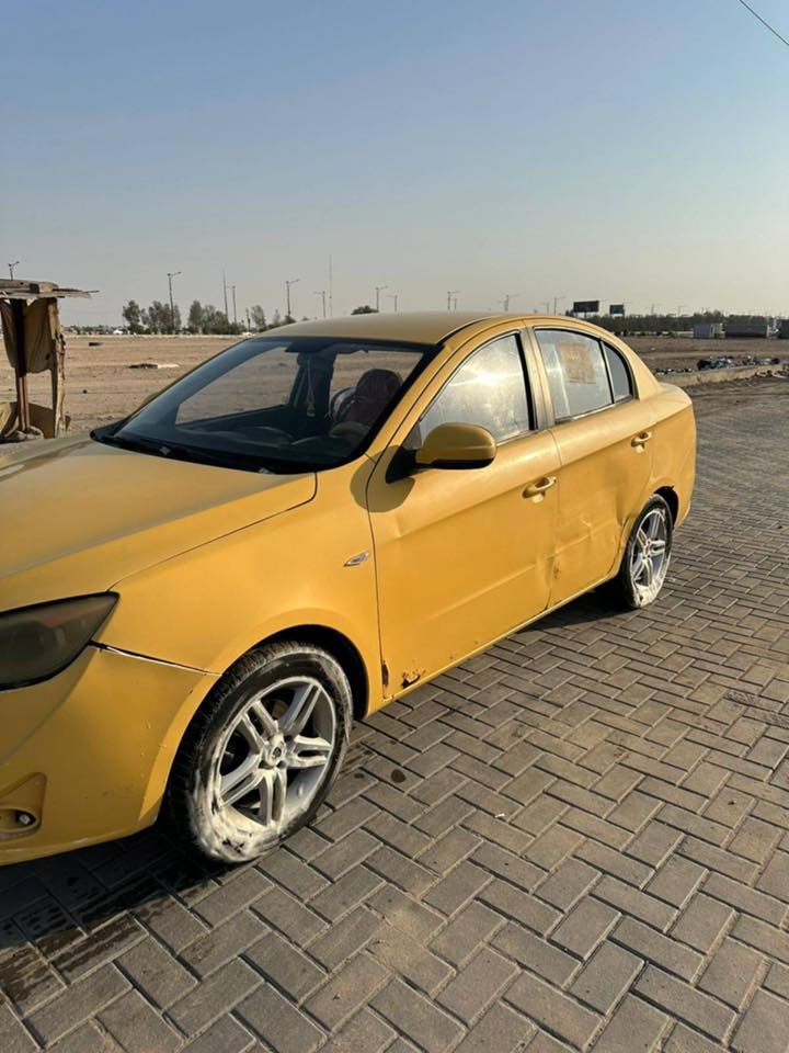 السلام عليكم سيارة فاو للبيع
موديل 2014 كير مكينة شرط الفحص 
بديها كدامكم سعرها ٢٨ مكاني بصرة ***********
