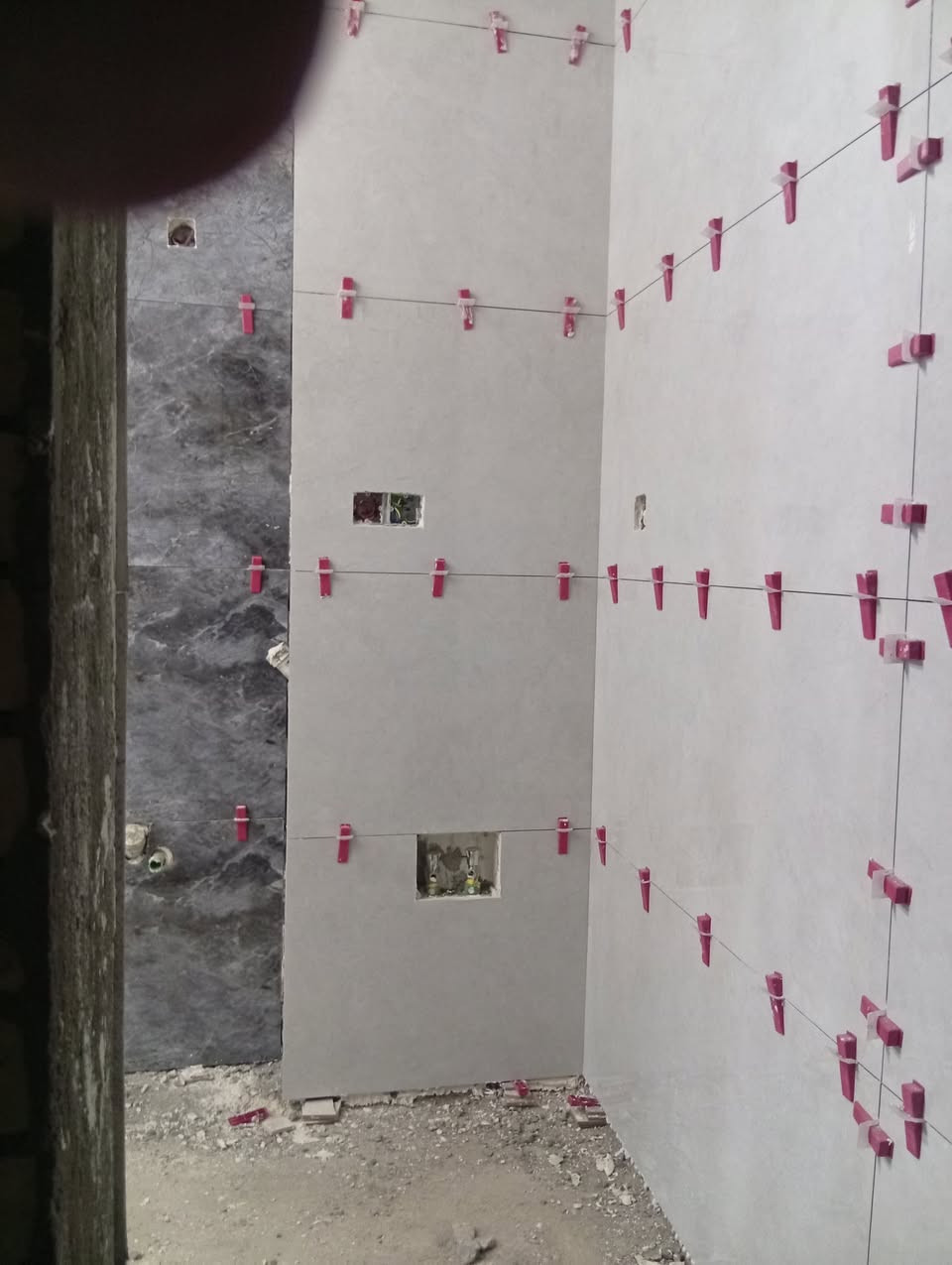 السلام عليكم أنا خلفه ويميل كادر سيراميك وبورسلين ومرمر وكاشي اريد مقاول أو مهندس  يكون صادق معيا ***********
