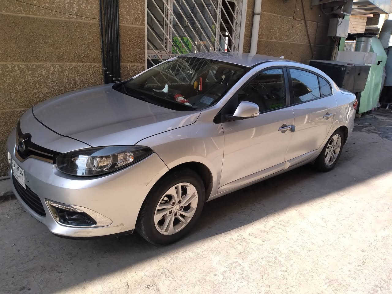 للبيع رينو سامسونك ٢٠١٨ مواصفات حلوة رقم بغداد السيارة بأسمي وموجودة في حي الجامعة بغداد للاتصال ***********/*********** موجود واتساب

