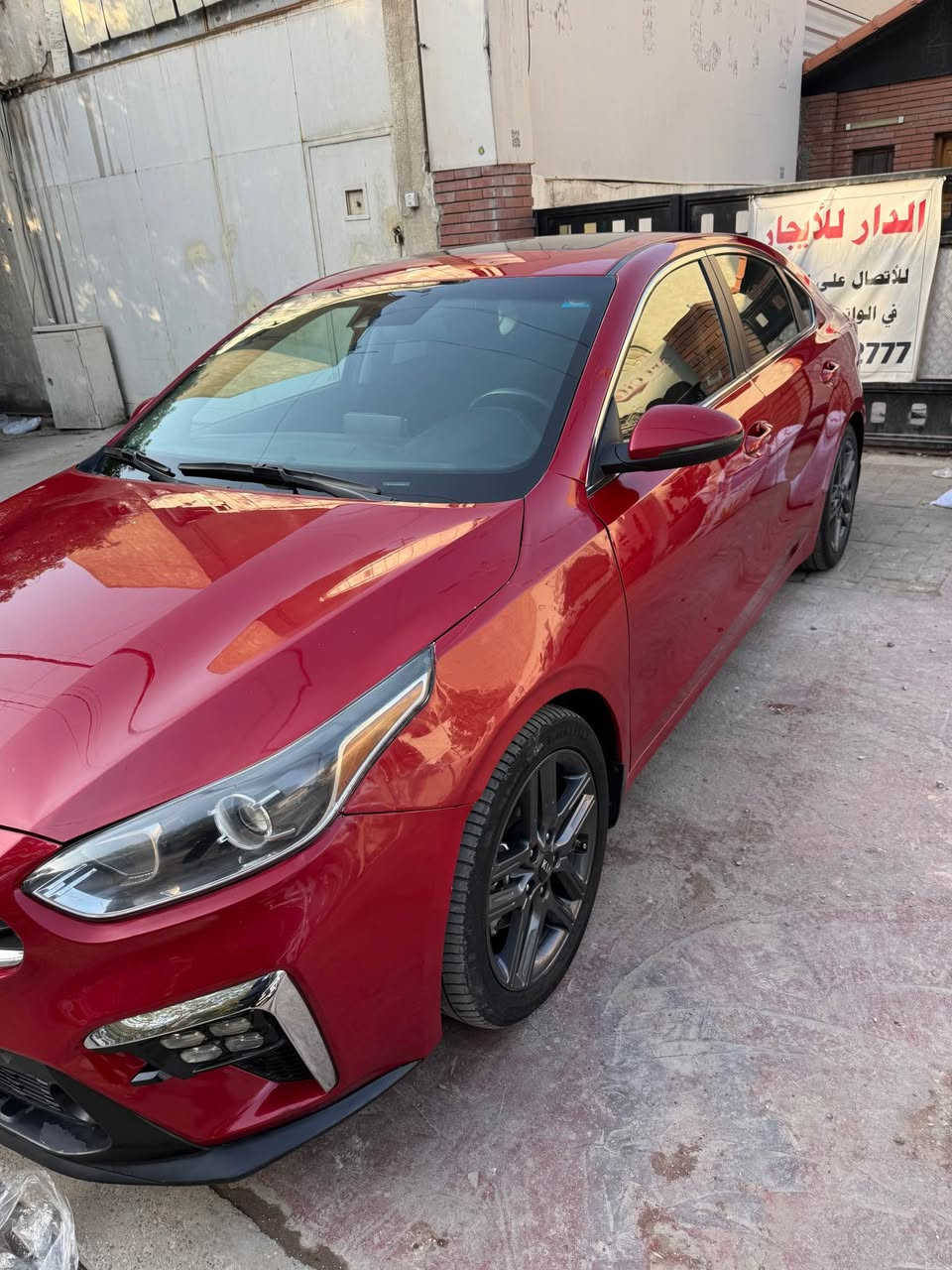 كيه فورتي موديل 21حادثه بنيد وجاملغ بيه قطعتين صبغ بس بسمي رقم بغداد ماشيه 51مكيه دوش 1800المرغوب عنوان الوزيريه مدخل الوزيريه رقم *********** بغداد, العراق
