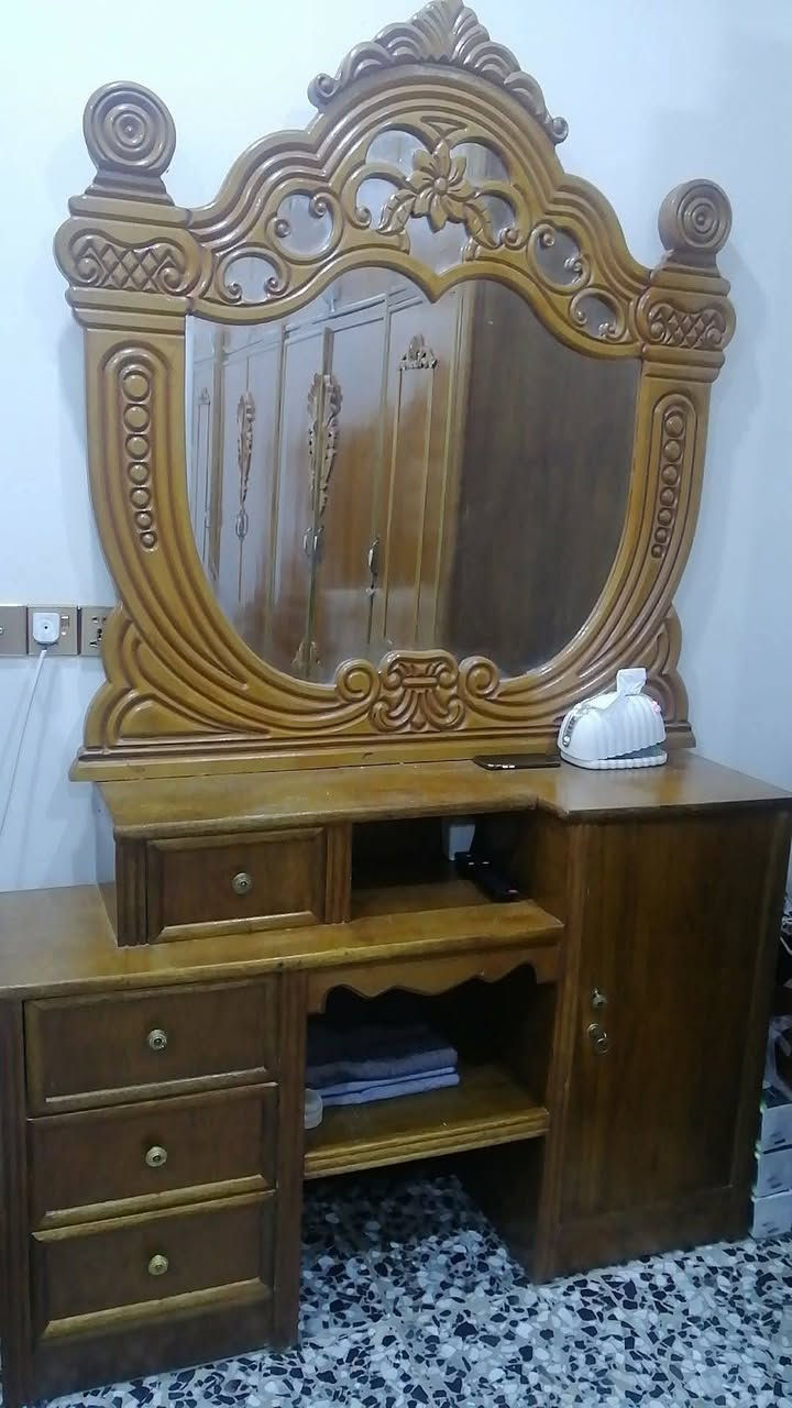 السلام عليكم جربايه وميز ابو تواليت للبيع


**إذا كنت صاحب هذا الإعلان وتريد حذفه لأي سبب، رجاءا أرسل رسالة إلى الدعم الفني**