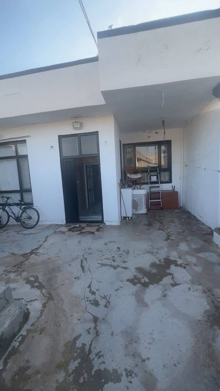 🔥موڵکی ژمارە (14) 🔥
                    بۆ فرۆشتن
🏠خانوێکی یەک نهۆمی
⚪ شوین: گردجان
🧭 ڕووی خانوو ڕۆژ هەلات
📏ڕووبەری خانوو 190م²
🛗 گۆلانی 12مەتری
≻ نزیک  شەقامی  گشتی
 نزیک📚قوتابخانە 🕌مزگەوت و🚸رەوزە.
💵 بۆ زانینی نرخ یان زانیاری زیاتر هەرئێستا کۆمێنت بکە یاخوود سەردانی نوسینگەی موڵکی خال بکە٠٠٠٠٠٠٠٠

(  ئەمیر چۆمانی )

☎️ ***********
(فەرهاد هیزۆپی )
☎️ ***********
( ئەمیر چۆمانی )

☎️ ***********
📍ناونیشانی عقاراتی موڵکی خاڵ: سەرجوتسایدی چوارقوڕنە-سلێمانی ،  بەرامبەر سەناعەی چوارقوڕنە.
