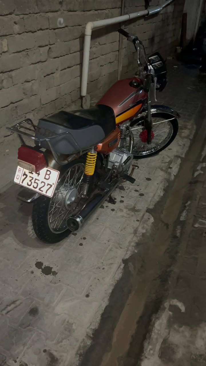 انيرجي رقم للبيع
***********
مكاني الهوير 
سعر مليون و450وبيهه مجال
