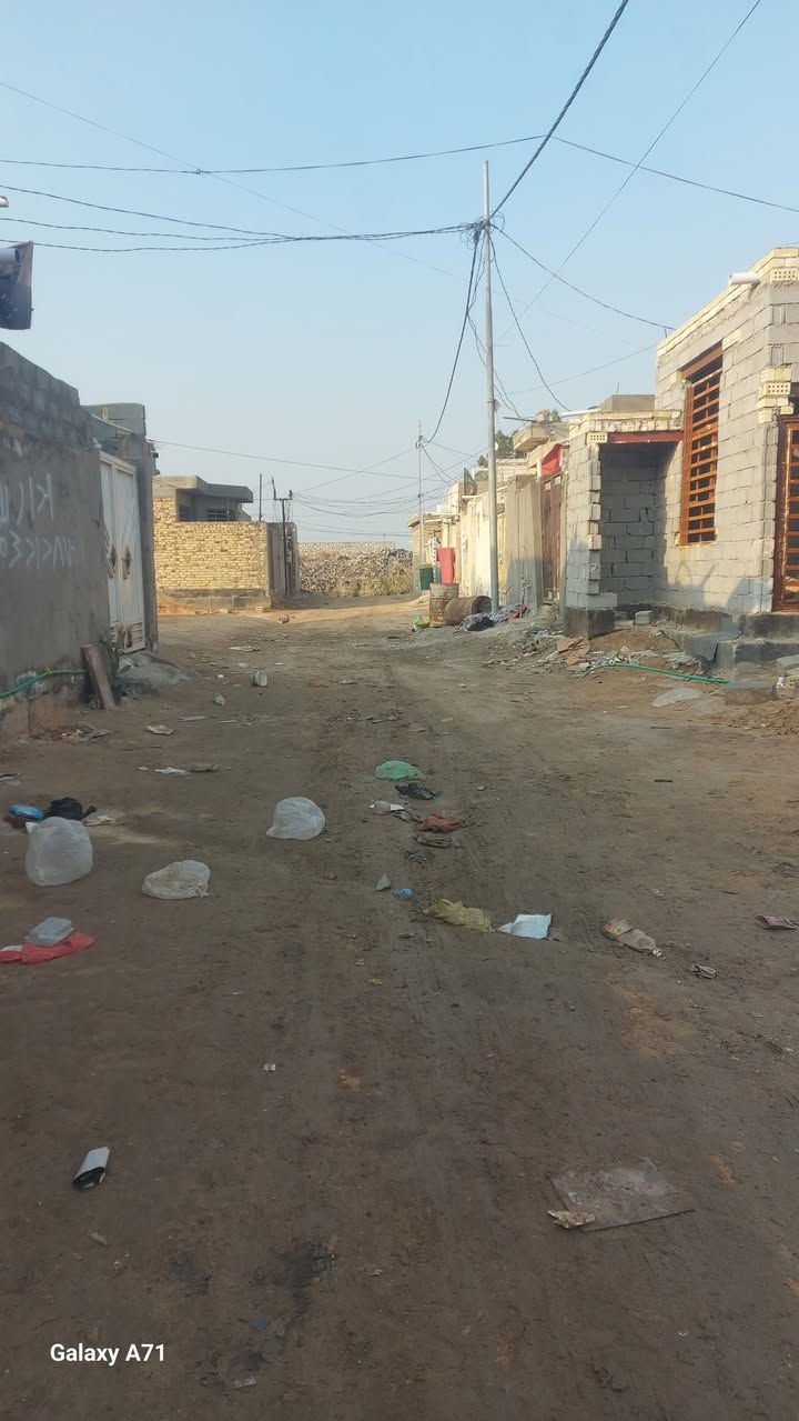 عرصه 100متر مربعة خلف شركة امير الشيباني شارع مولدة العنجولي اتصل عل رقم وعرف باقي تفاصيل ولسعر ***********
