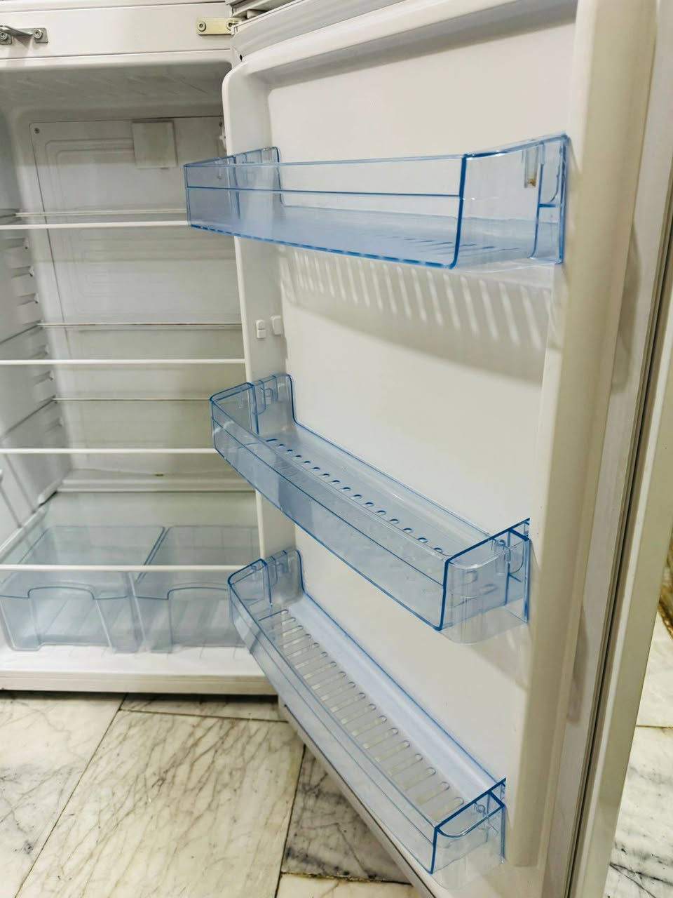 ثلاجه للبيع اخو الجديد فقط تصليحه بسيطه


**إذا كنت صاحب هذا الإعلان وتريد حذفه لأي سبب، رجاءا أرسل رسالة إلى الدعم الفني**