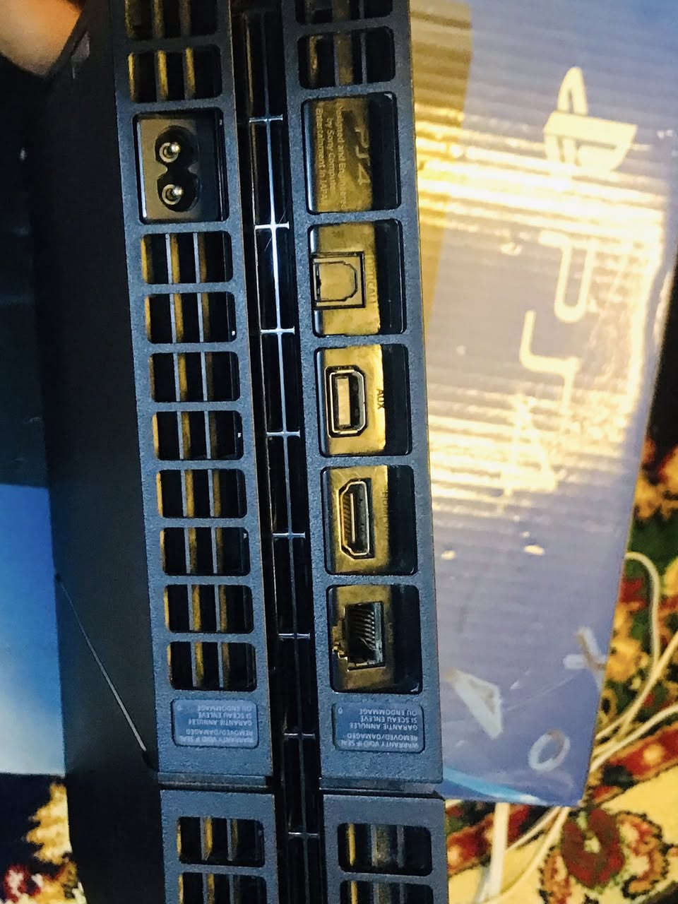 بلي 4 فات اونلاين ما مفتوح حسابه مخلص اشتراك + الرمز مال الحساب منسي وياه جويستك (يده)* واحده وانطيك الثانيه بس تعبانه كلش + ويا قرص 
قراند 5(درايفر) السعر ب175 وبي مجالي للطيبين مكاني بغداد-بياع-تقاطع الدرويش وتساب—>***********
