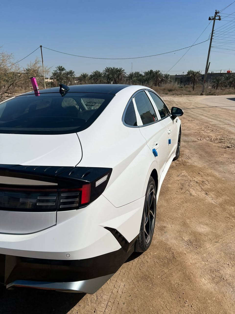 سوناتا مديل 2024 
خليجي
فول موصفات 
بنو رامه 
تشغيل عن بعد  
حساسات امامي وخلفي 
رقم بصرا حرا كفالة عامه 
بس بيها رصعة بلمدكر الكدام 
سيارا فول موصفات تحويل ثاني يوم 
السعر /230  او بيه مجال لطيبين
  مكاني البصرة ابو الخصيب 
انا مكلف بنشر فقط اتصال او واتساب
رقم الهاتف *********** البصرة, العراق
