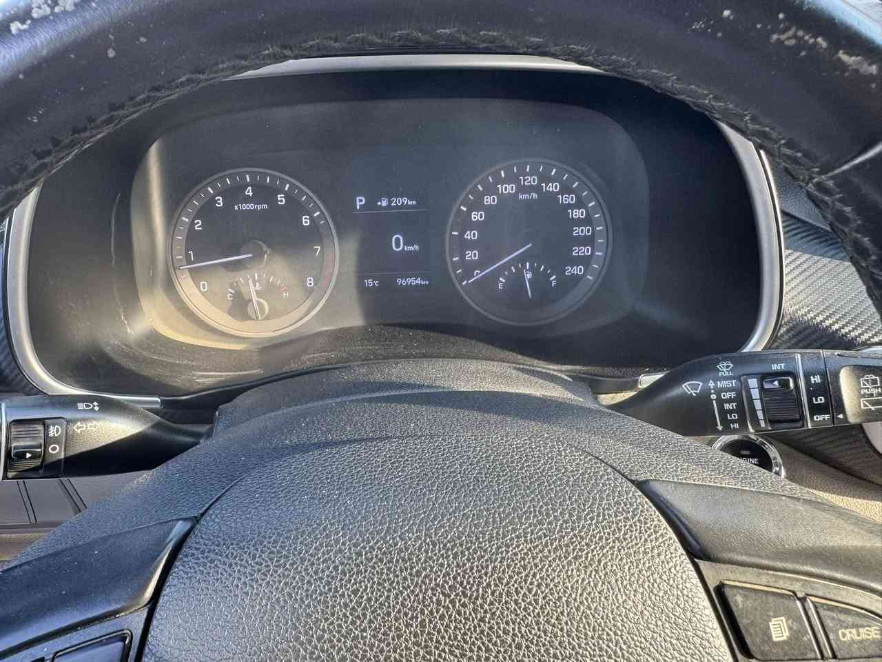 للبيع فقط بيع مستعجل توسان 2019 خليجي 5 عدسات رقم مميز السياره ما بيهه اي صبغ السعر 218 ورقه العنوان سامراء 
***********
