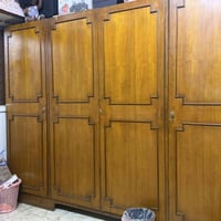 كنتور ٤ بيبان نكمه ثكيل وخشبه قويه سعره ١٠٠ وبيه مجال مكاني بغداد الحد...