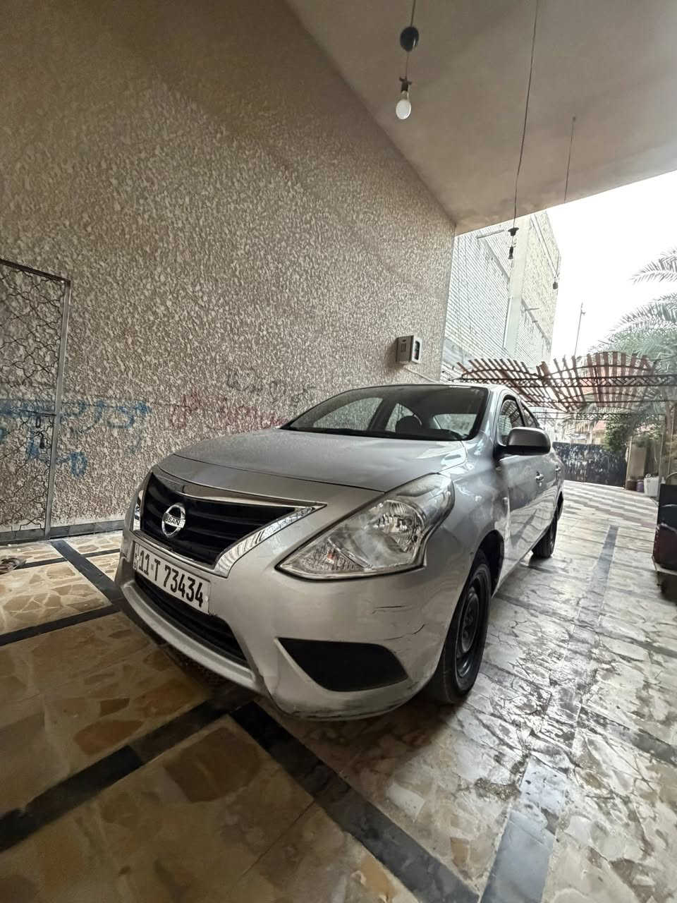 نيسان صني هندي 2018 محرك كير كفاله كشر متضرر اضرار بسيطه ممبدل بيها اي شيء على وضعها  ماشيه 100 الف سياره تاخذها متوكفك ابد داريها بل بانزين وبل دهن مستحيل توكفك 

قيمو بل يرضي الله.   

رقم+واتساب: ***********
