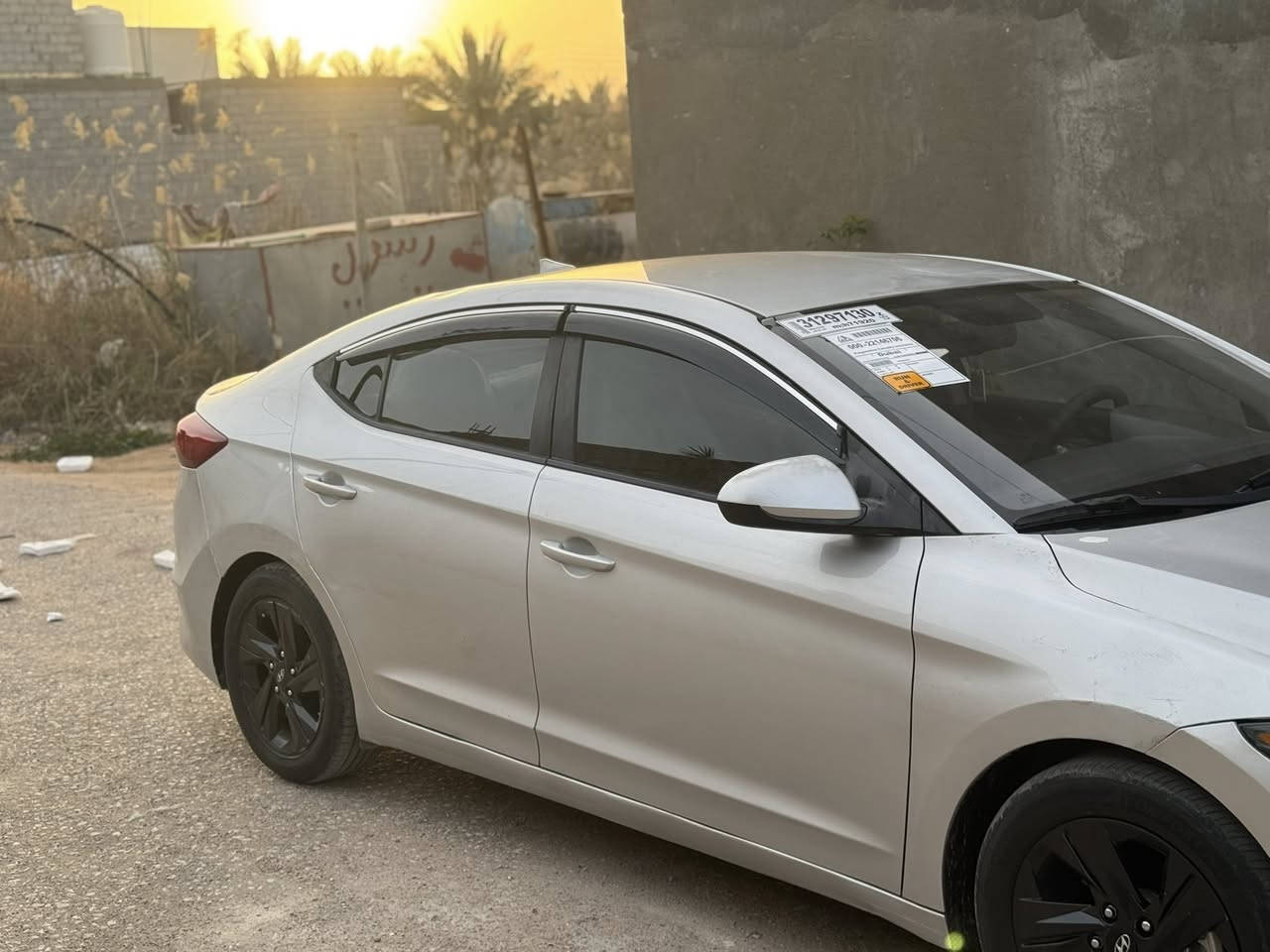 سلام عليكم النتر 17 حادثه بنيد وجاملغ وهنا بيه قطعتين يعني بيه 4 قطع مكينه كير حداديه كله جديد ترايه وين مايعجبك مكاني كربلاء لسعر 105 اتصال ***********
