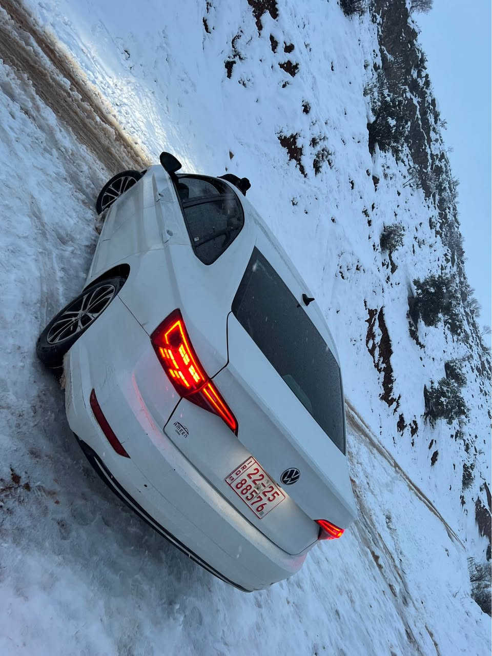 volkswagen jetta 2024
٤ قتعات بيها صبخ بدون دواخل
ايرباك فقط سترين طك
رقم شرط
سعر تحدي ١٢٥$
فقط اتصل و ريساله من ويتساب تجاوبنا
رقم تلفون ++++ويتساب 
*********** دهوك, العراق
