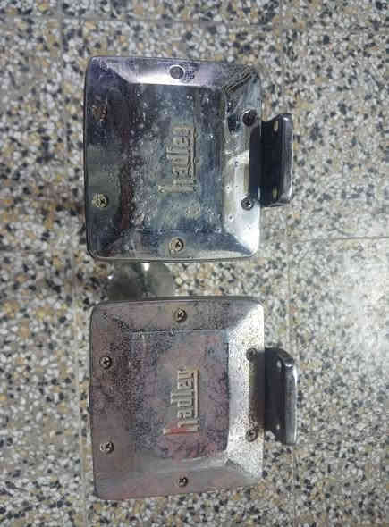 سلام عليكم زوج هورنات للبيع فالفو اصليات وشغالات رقم :***********
