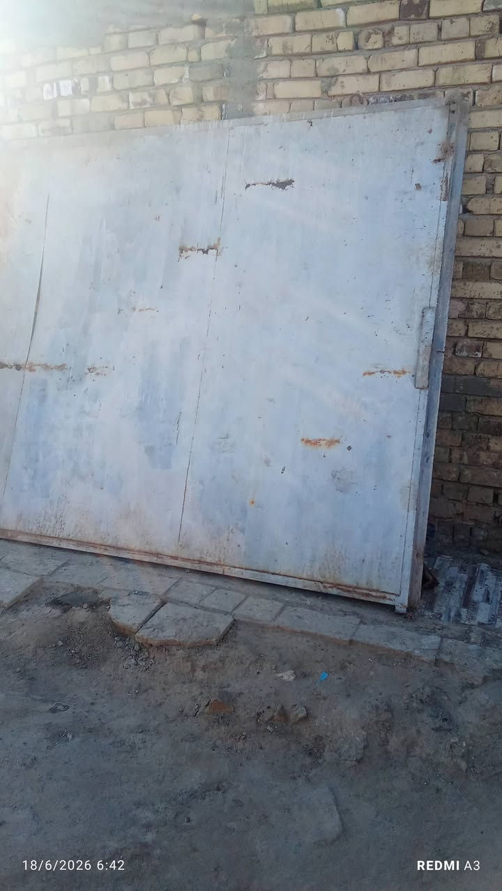 السلام عليكم باب شارع. ارتفاع مترين. في 3ونص سلايت.    عوزها. ترتيبات.  باب. تسكام.  حديد الثقيل.


**إذا كنت صاحب هذا الإعلان وتريد حذفه لأي سبب، رجاءا أرسل رسالة إلى الدعم الفني**
