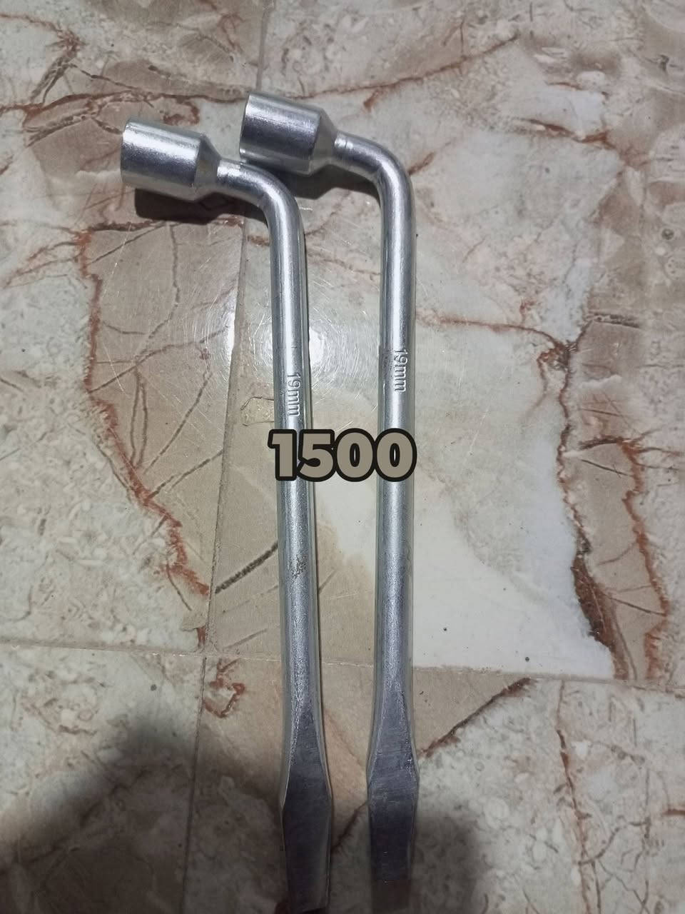 وصول وجبه جديده من المواد المتنوعه الأسعار جوه السوك انشائية احمدكربلاء طويريج حي الزهراء قرب شارع الحمداني *********** توصيل جميع أنحاء العراق 
الجمله أسعار مناسبا
