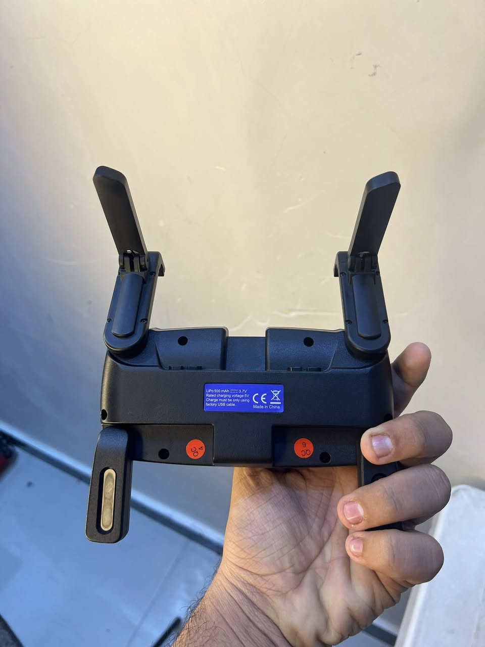 يالله درون ox راس ثور مانع تصادم حساس جي بي ارجاع ذاتي تتبع كل المواصفات الاحترافيه بيه بطاريه جبيره جديده كمبل فور كي  منفذ رام السعر ع الخاص ومناسب جدا بيع مستعجل


**إذا كنت صاحب هذا الإعلان وتريد حذفه لأي سبب، رجاءا أرسل رسالة إلى الدعم الفني**