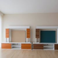 ميز بلازما مودرن • عرض 150سم • خشب ام دي اف