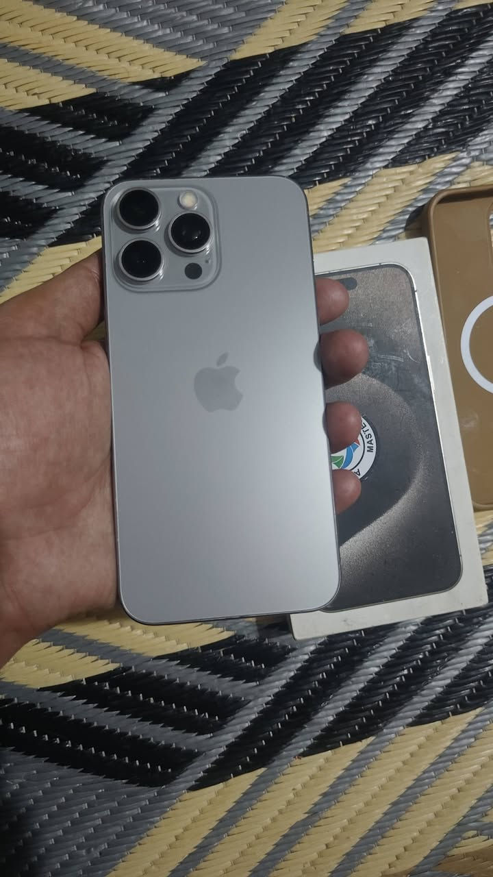 15 برو ماكس ذاكره 256 جهاز ماستر ويا كارتونه
مبدل شاشه وكامرات بس رقم 5 تشتغل طبيعي باقيات
 بيهن خلل كدامكم صور سعر 525 قفل مكاني بغداد الحسينيه


**إذا كنت صاحب هذا الإعلان وتريد حذفه لأي سبب، رجاءا أرسل رسالة إلى الدعم الفني**