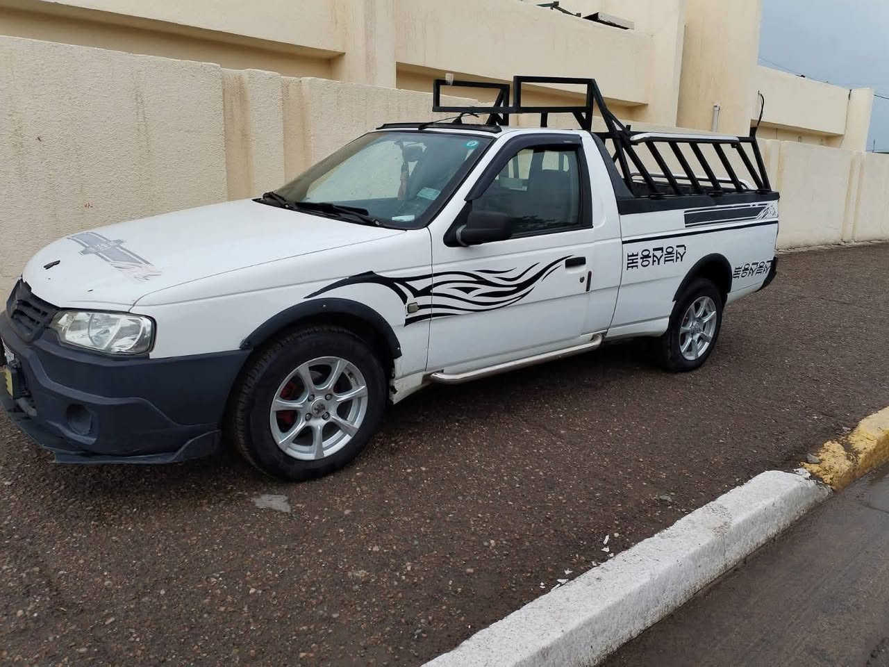 السلام عليكم
بيكب اريدو 2016

مكفوله كفاله عامة

ماشية 50 الف

رقم بغداد بسمي

سنويه تنتهي  ٢٠٢٩

شاشة

كامره

حساس خلفي

ثلاجة

لايتات زنون

تخم تاير جديد

ويل كب

محجر تفصال

سيارة جدا نظيفة

مكان سيارة بغداد حي اور

سعر44

اتصال ***********
