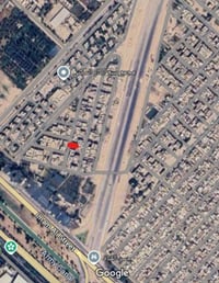 قطعة ارض للبيع المساحة 150م واجهة 7.5 النزال 20 موقعها حي البساتين الم...