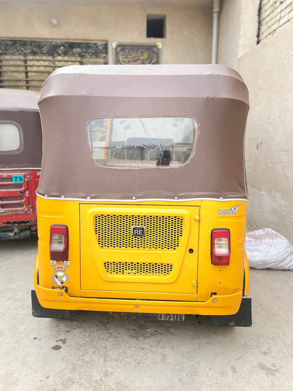 سلام عليكم تكتك البيع موديل 2022
بغداد المشتل
العسر 7500 /وبيها مجال ))***********
