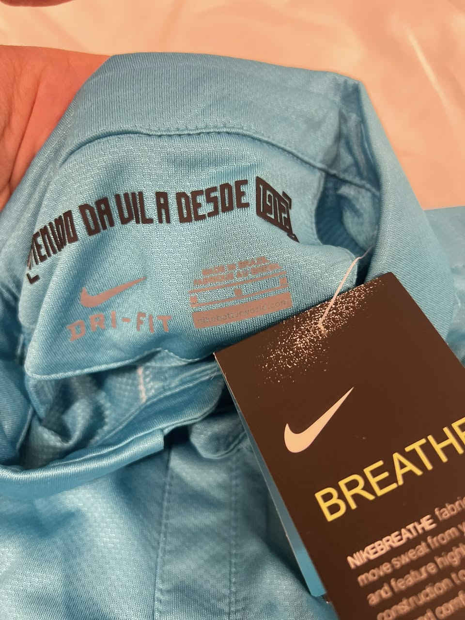 وينهم عشاق سانتوس قميص نايكي نيمار نسخة 2012 اندر قميص لنيمار نسخة محدودة للاحتفال بالذكرى السنوية 100 لنادي سانتوس البرازيلي العريق قياس ميديم (( يعتبر من اهم النودار اللي تخص نيمار)) الكوالتي رهيب وكالة نايك اصلي


**إذا كنت صاحب هذا الإعلان وتريد حذفه لأي سبب، رجاءا أرسل رسالة إلى الدعم الفني**