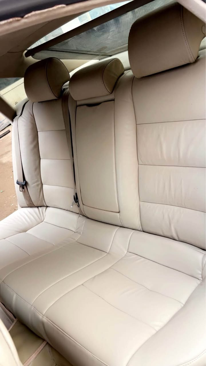 بسم الله  و توكلت على الله
للعشاق النظافه و الزيرو على وضع الشركه 
***********- واتساب التواصل عالواتساب 
 *********** واتساب التواصل عالواتساب 
للبيع و مراوسه أودي  A6 موديل 2009   تحويل  بشرط مكينه 4 سلندر حجم 20 توربو بانزين  مستعجل بالبيع وتم تنزيل السعر الى 82 ورقه و عليهه 9 ورقات غرامه تنزل من سعرها  سياره جديده لوك بيهه فقط 1قطعه صبخ  كير و مكينه و تبريد بشرط طخم امامي خلفي جديد مواصفات فول بردات بلادي كشنات جلد لون كريمي  شاشه بلادي ماوس مرايات شفط واشاير بالمرآت وبعد مواصفات كلشي شغال اخوان السياره نظيفه كلش و بدون اي عيب رقمها دهوك و تحويل بشرط مكانها دهوك قضاء عقره أربيل, العراق
