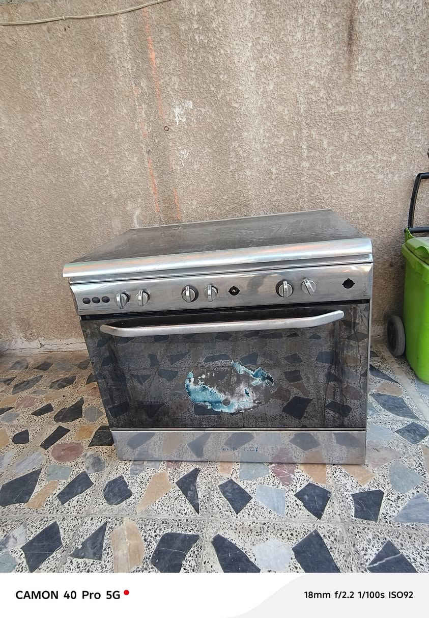 السلام عليكم اغراض بيت شلاء ومفرد نظيفه وحلوه ومناسبه مكان بغداد نهايه الشعله منطقه
‏‪***********‬‏
