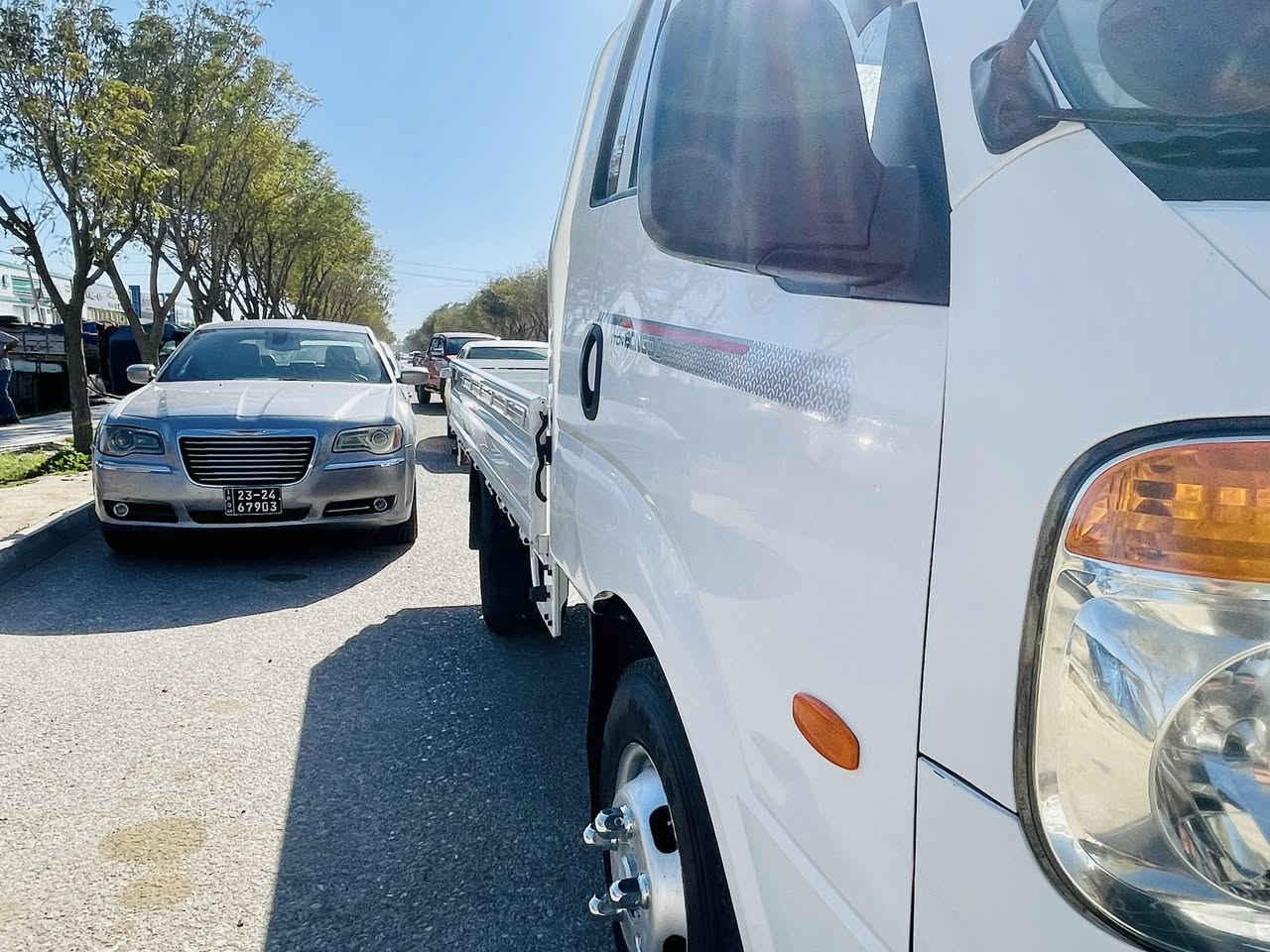 كيا 4000موديل 2009بيلاد  هه مو گياني به شه رت 5دگمه فول  بي نو قستاني  به شه تي گيرو مه كينه  براوه كه ي به شرت 5ته ن ***********شوين كه لار
