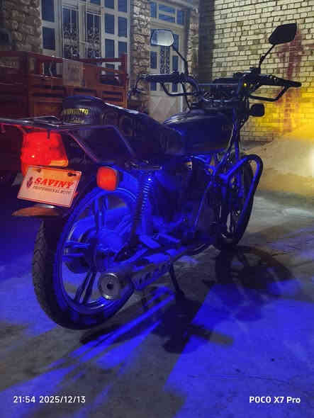 موطور سيڤاني موديل 21محدث 23
موطور نضيف اخو الجديد محرك صوته زلال سرعة 140
الموطور كهربائيات كلها شغاله سلف وهندر فول نگره وحده 
گيج سرعة عداد سرعة شغال نضافة 100٪
سعر 650 وبي مجال لطيبين مكاني خالدية 
لتواصل ***********
