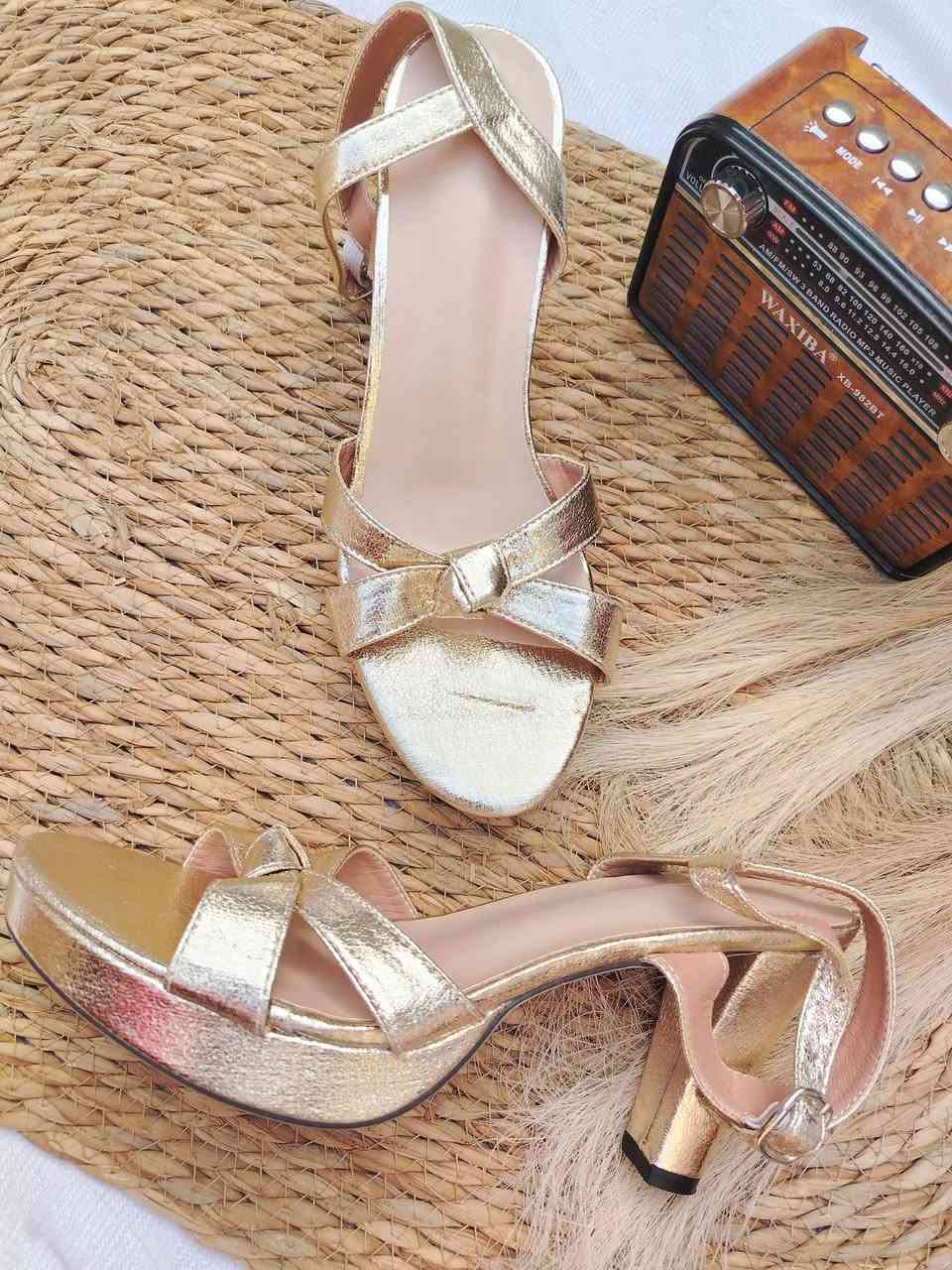 هلو بنات عرض العيد اخذي جنطه وحذاء بسعر12الف

 او جنطتين بسعر 12 الف

✨✨✨✨✨🤎🎀


**إذا كنت صاحب هذا الإعلان وتريد حذفه لأي سبب، رجاءا أرسل رسالة إلى الدعم الفني**
