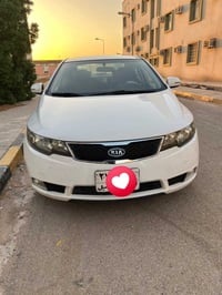 سيراتو موديل 2013 فول مواصفات مكفوله من الصبغ والتبديل فقط بارد بالجام...