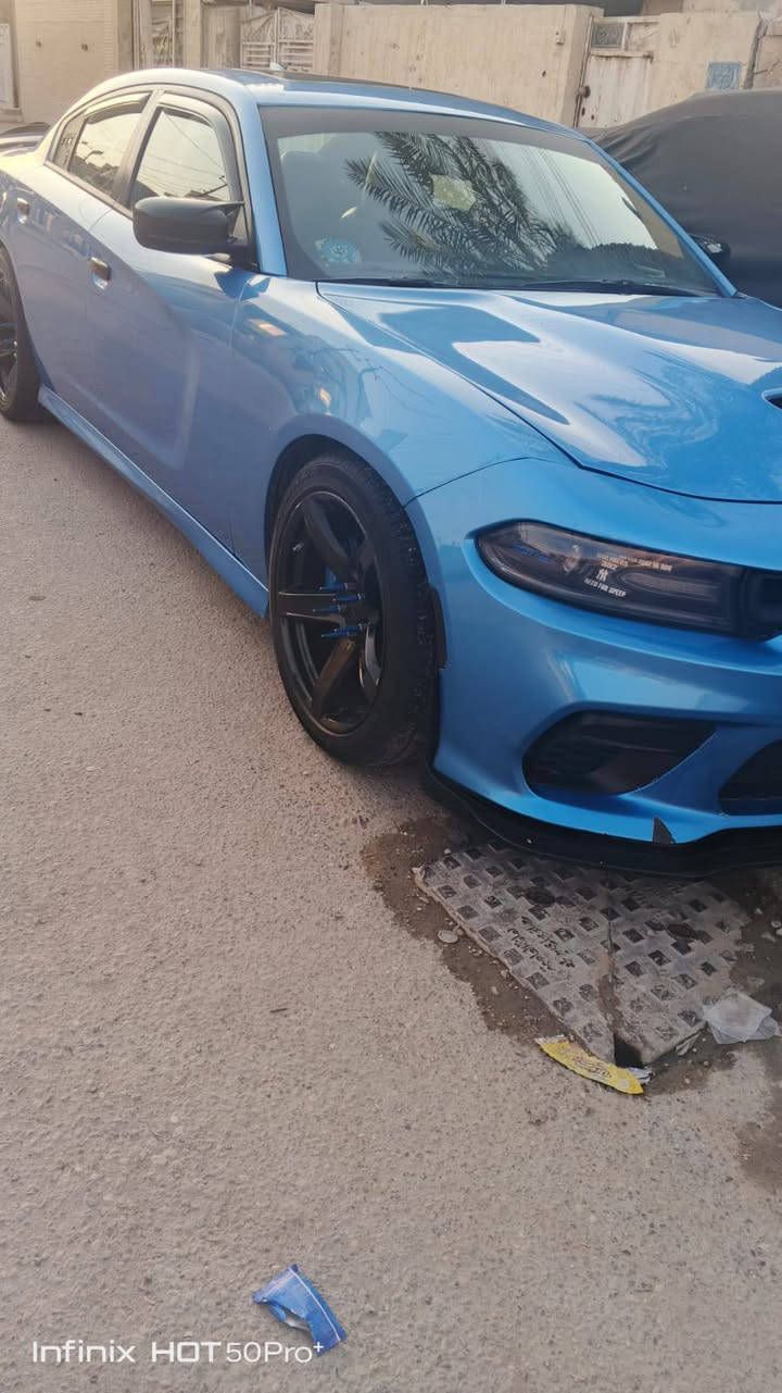 جارجر 2019سكات باك
صبغ 3قطع 

8 سلندر 6.400. رقم بغداد بسمي

السيارة فول

فتحة بالسقف (سلايد روف)

مكابح رياضية برمبو

ويل 20 انج

بصمة

تشغيل عن بعد

نقطة عمياء

شفتات ستيرن

ستيرن تدفئة

شاشه كبيره مع نضام ملاحة GPS

دمام صوت الباين 

كشنات حضن جلد

كراسي تدفئة تبريد

كرسي السائق ذاكرة

شاشة كبيرة كاربلي

حساس خلفي

كزوز بلادي

السيارة عليه برمجه مصطفى ايكل فول تزويد

كزوز بلادي من امريكا 

بلكات ريسنك 

نوزلات ريسنك 

كشنات ميموري

فيتبم جديد ريسنك 

اكسل قفل بلادي 3.09

عدسات زنوز 
الد متغير 

وبعد هواي مواصفات 

مكان بغداد 

السعر 185 ماكو هيج سعر الله شاهد سياره متعوب عليه 

رقم صاحب سيارة***********
