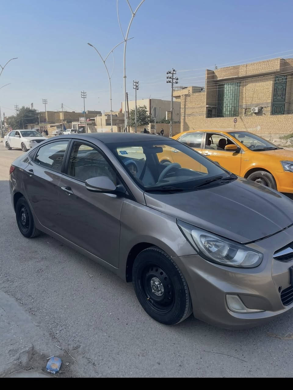 السلام عليكم اگسنت مديل ١٣ ذي قار تحويل  توها داخله هزه سنويه  مجدده مگينه جديده  توه مشدوده تخم تايرات وباتري وحداديه ١٠٠/١٠٠ كتاب الفحص موجود بالصور  ولباقي شوف العين وموجود بالصور  للاستفسار ***********
