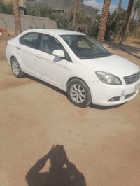 كريت ويل • ٢٠١١ • كفالة